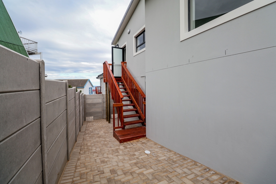 3 Bedroom Property for Sale in Dana Bay Western Cape